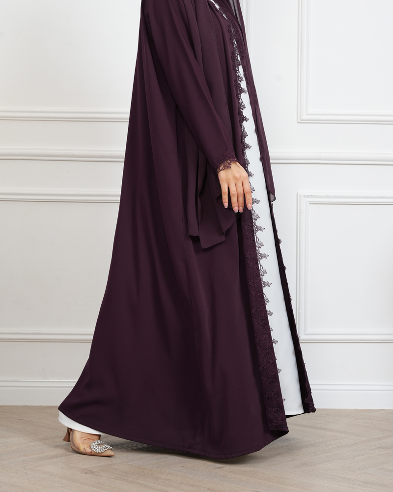 Building a Timeless Modest Wardrobe: Muslim Clothing Essentials for Every Season