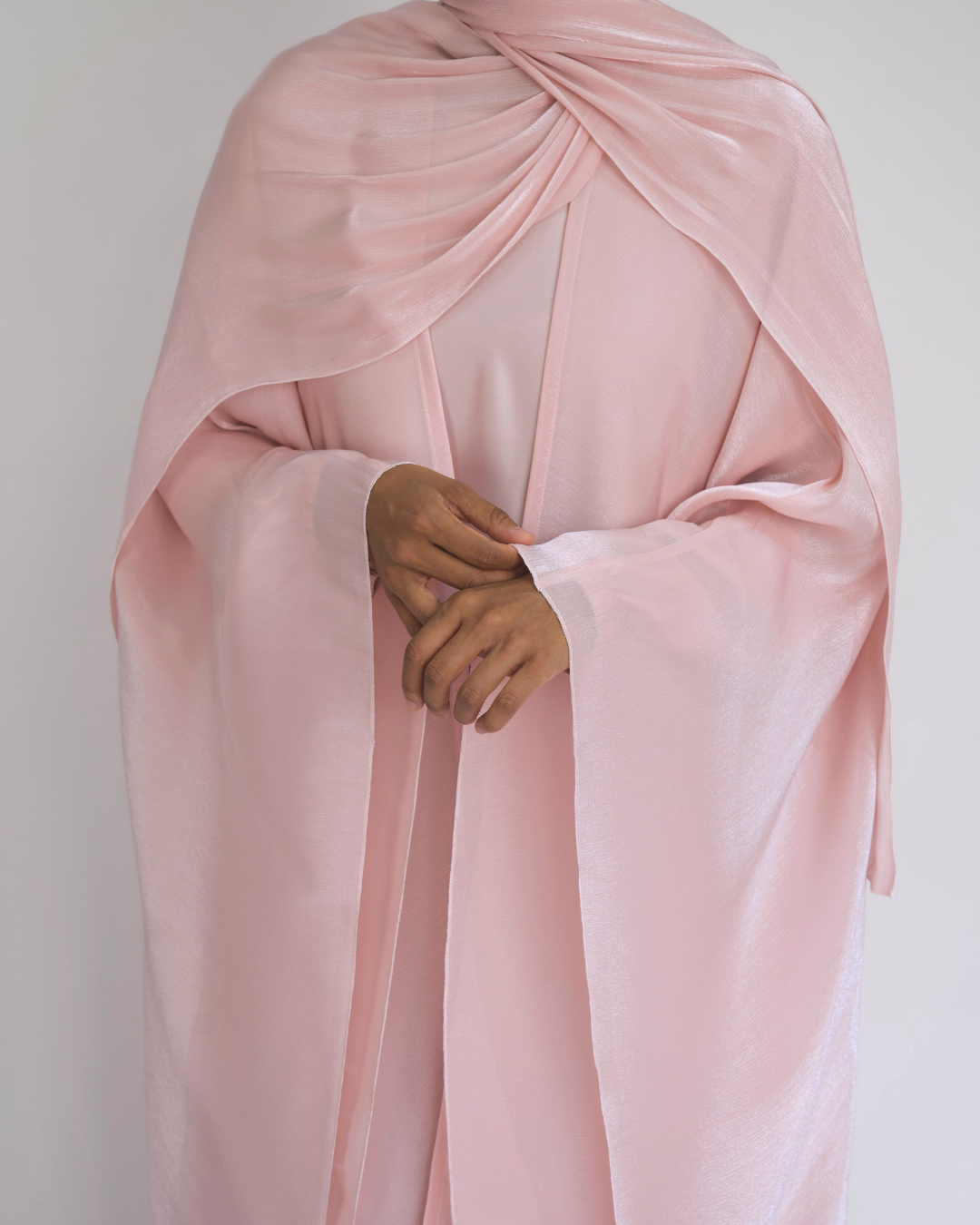Signature Abaya - Baby pink