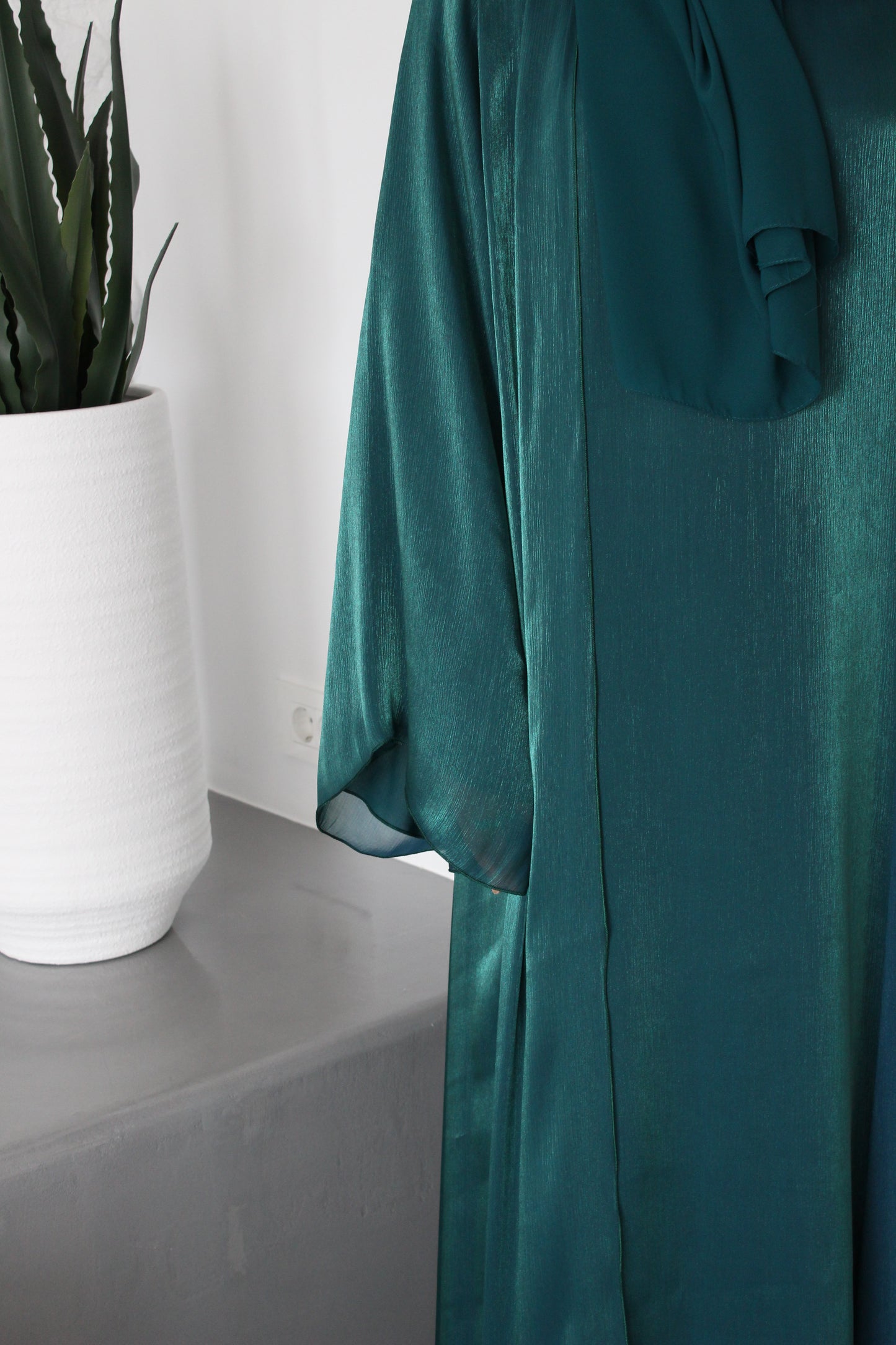 LUXE DRESS ABAYA SET - TEAL